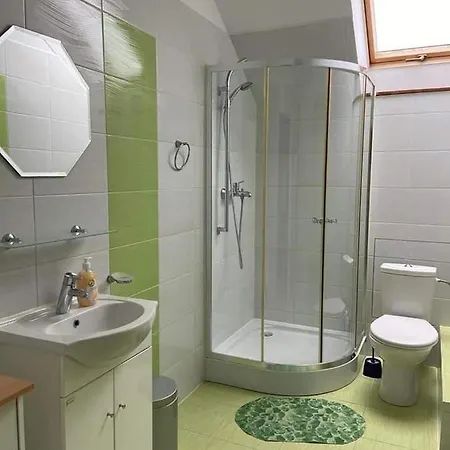 Pensjonat Agroturystyka Barzowice Pokoj 1 *